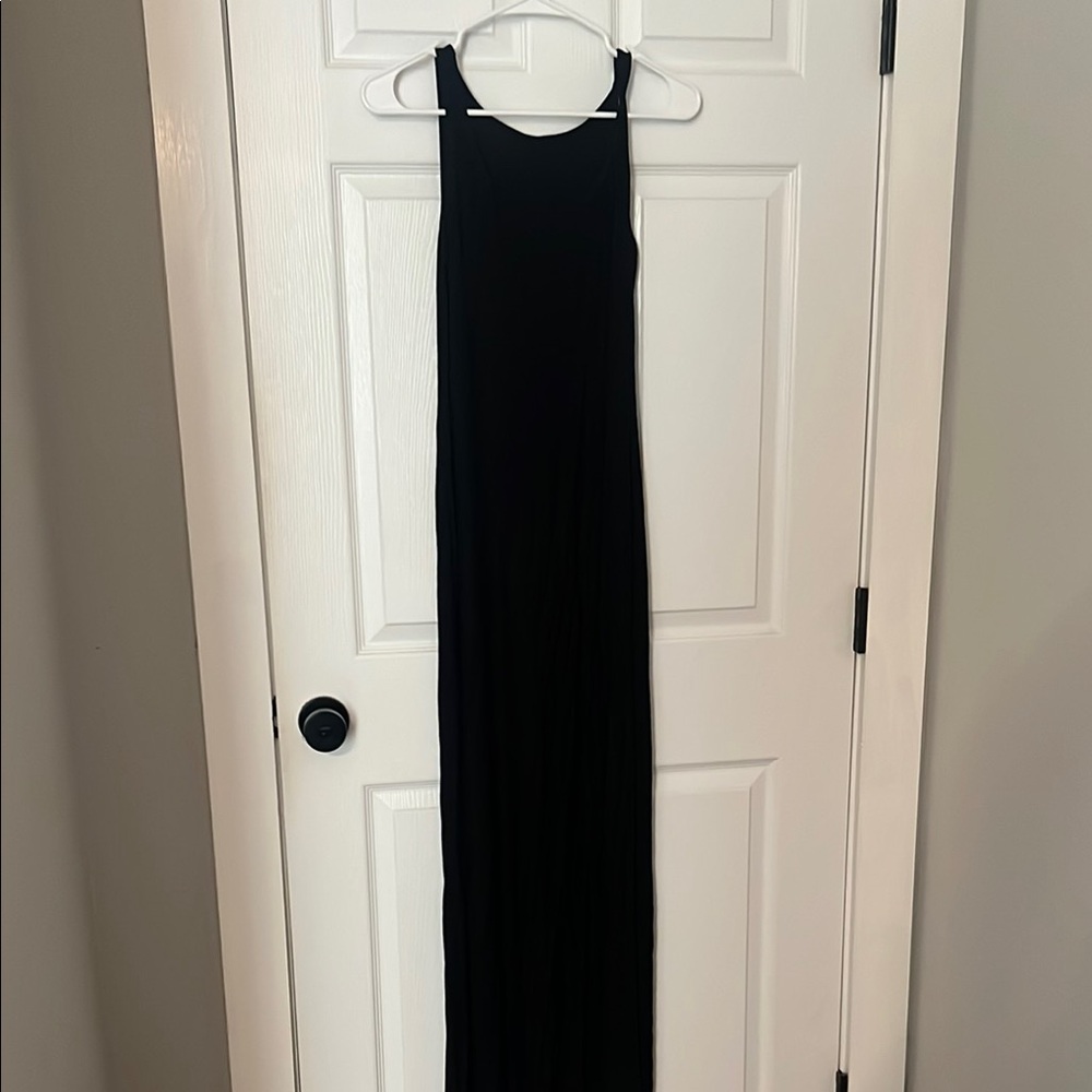 Elegant Black Maxi Dress